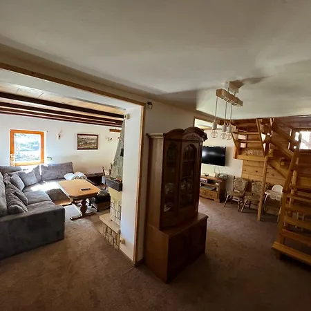 Chill On Hill - Holiday home