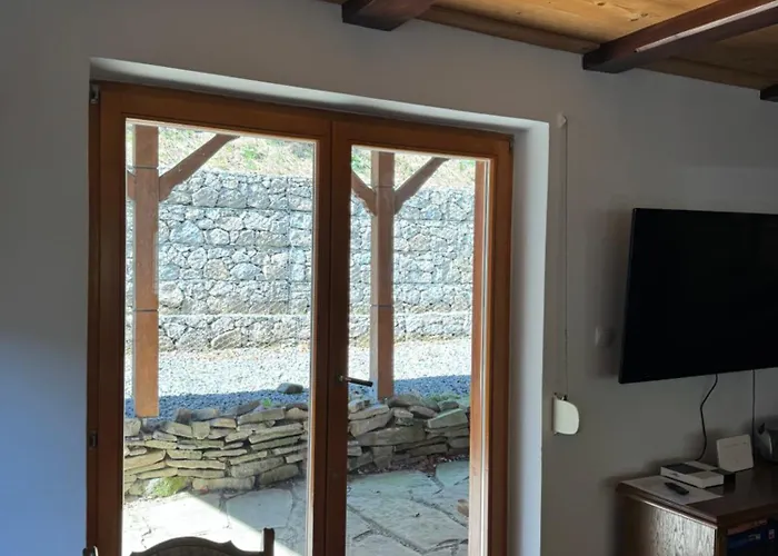 Chill On Hill - * שצ'צ'ירק